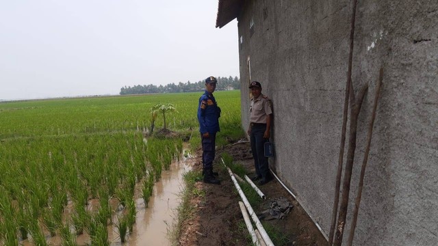 Semburan air berbau gas di Desa Pekayon, Kecamatan Sukadiri, Kabupaten Tangerang. Foto: Dok. Istimewa