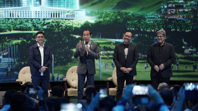 Presiden Jokowi dalam acara Ibu Kota Nusantara Sejarah Baru Peradaban Baru, di Djakarta Theater, Selasa (18/10/2022). Foto: Kadin Indonesia