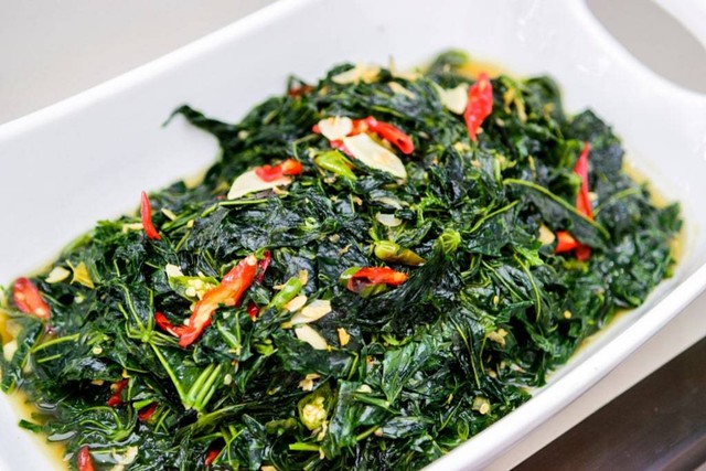 Ilustrasi Sayur Daun Singkong. Foto: Shutterstock