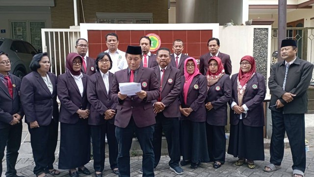 DPW Persatuan Perawat Nasional Indonesia (PPNI) Jawa Timur.