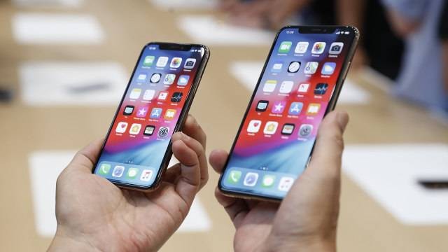 Perbedaan Iphone XS dan XS Max, Mana yang Terbaik? | kumparan.com