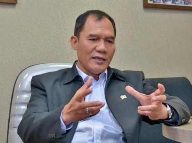 Pengamat kebijakan publik, Bambang Haryo Soekartono. (ist)