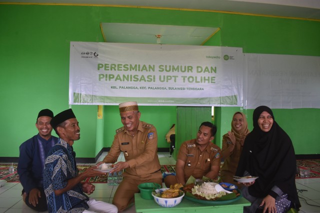 Tokopedia–IZI Resmikan Sumur Bor dan Pipanisasi UPT Tolihe, Konawe Selatan (131064)
