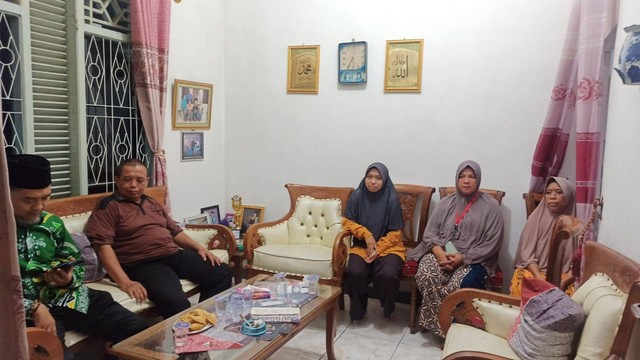 Bukan Wanita Berpistol, Gita Puspita Ternyata Seorang Guru di Bandar Lampung. | Foto: Sinta Yuliana/Lampung Geh