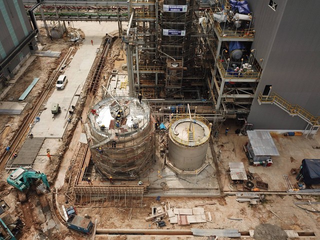 Progres pembangunan Pabrik PT Kaltim Amonium Nitrat (KAN). Foto: Dok. PT Pupuk Kaltim