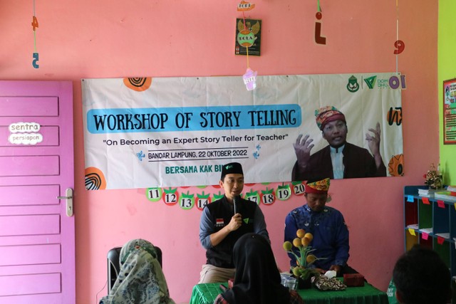 Ket: Hadirkan Master Dongeng Indonesia, Dompet Dhuafa Lampung Adakan Workshop of Story Telling Bersama IGRA Lampung (Dokumentasi DD Lampung/Latifah Lustikasari)