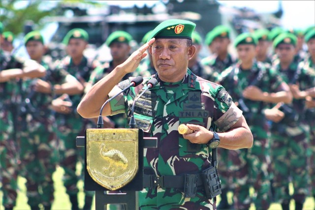 Pangdam XVIII/Kasuari Mayjen TNI Gabriel Lema
