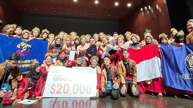 Paduan Suara Mahasiswa Teknik Undip sabet juara di Busan Choral Festival and Competition 2022. Foto: Instagram/@simonhasd