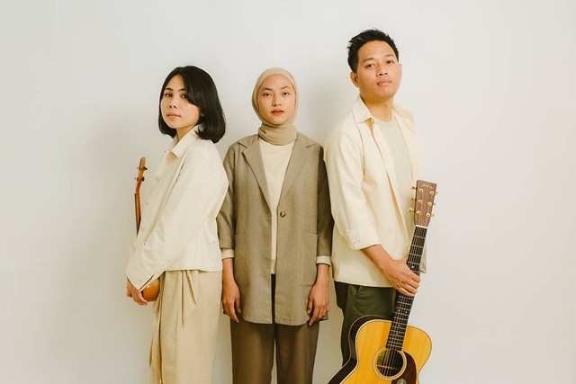 Suara Kayu kolaborasi bareng Feby Putri. Foto: Dok. Warner Music Indonesia
