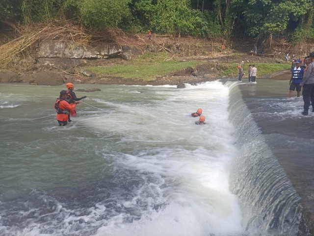 Motor Ditemukan, Pria di Bali Diduga Terseret Arus Sungai Yeh Ho Tabanan