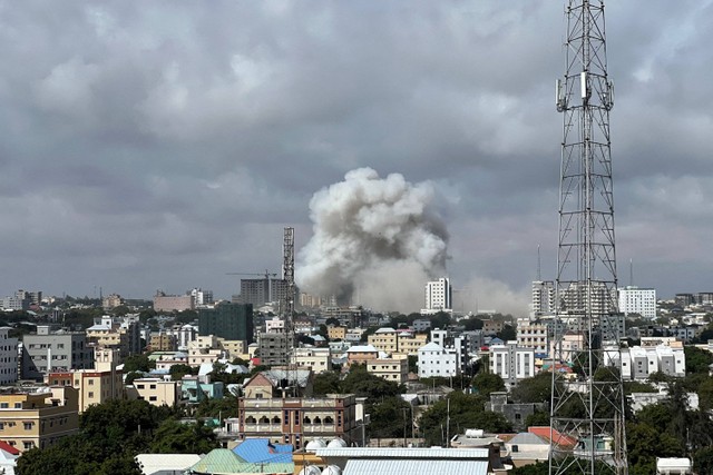 Ilustrasi serangan di Somalia. Foto: Abdihalim Bashir/via REUTERS