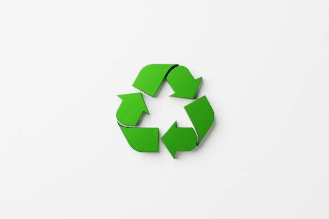 Ilustrasi arti logo recycle pada kemasan plastik. Foto: Pexels