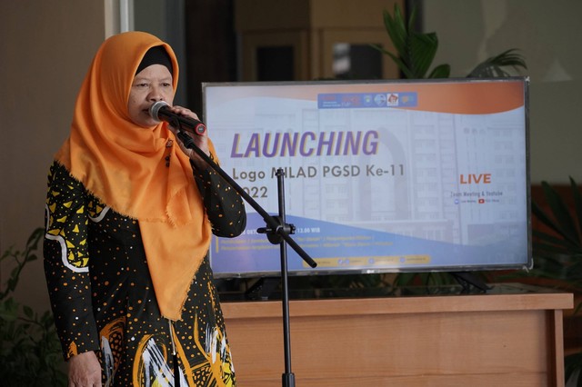 Dr. Sri Tutur Martaningsih, M.Pd. Ketua Program Studi PGSD pada peluncuran logo dan milad ke-11 PGSD Universitas Ahmad Dahlan (UAD) (Foto: Humas UAD)