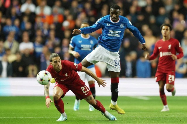 Bertanding di Ibrox Stadium, Glasgow, Skotlandia, Kamis (13/10) dini hari WIB, Liverpool menang 7-1. Foto: Lee Smith/REUTERS