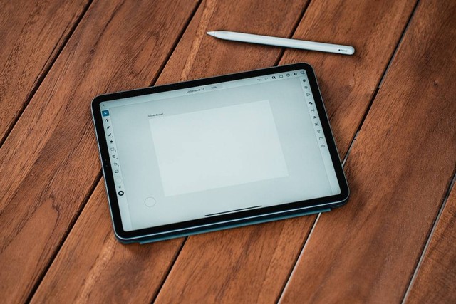 Cara Memilih dan Memanipulasi Objek dalam Grup pada Adobe Ilustrator Foto:Unsplash
