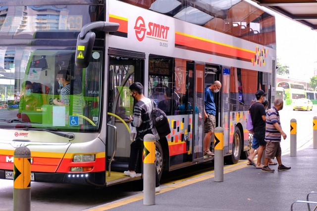 Ilustrasi bus di Singapura. Foto: Shutterstock