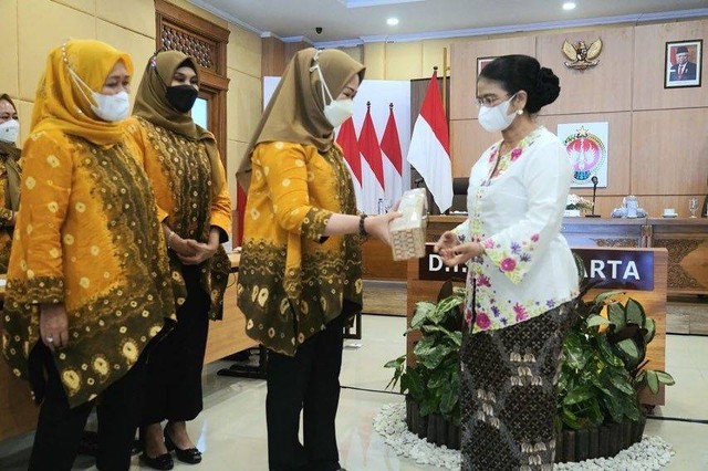 TP PKK Sumsel saat berkunjung ke Kampung Batik Giriloyo, Yogyakarta. Foto: Istimewa