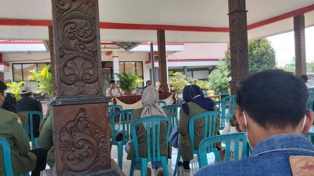 Rapat koordinasi persiapan acara monitoring evaluasi, Sumber : Dokumen Pribadi