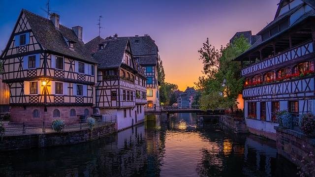 Strasbourg  by Pierre Blaché - Pixabay