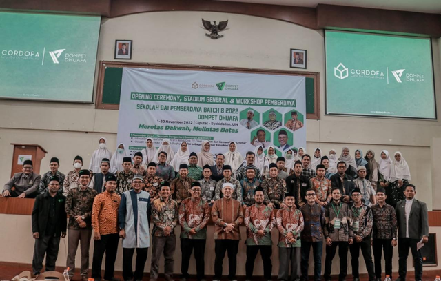 Dompet Dhuafa menggelar Pembukaan Sekolah Dai Pemberdaya Batch 8 pada Selasa (1/11/2022) di Wisma Syahida Inn, Universitas Islam Negeri (UIN) Syarif Hidayatullah Jakarta