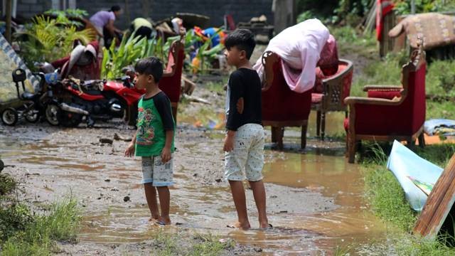 Foto: Dampak Banjir Di Papakelan Minahasa | Kumparan.com