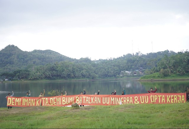 Foto aksi Iklim/Rumah Baca Komunitas/Dok.Pribadi