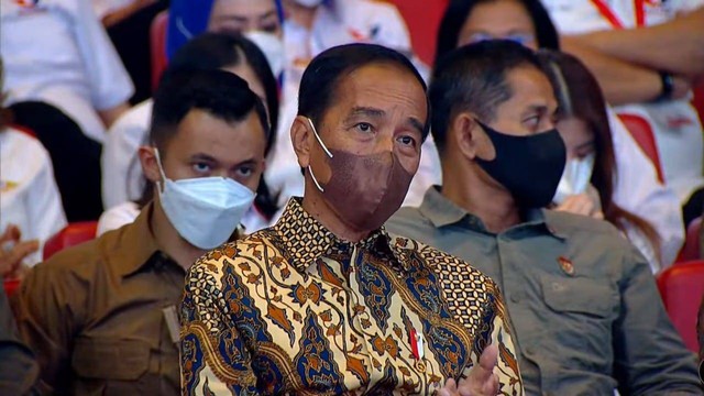 Presiden Joko Widodo dan sejumlah elite Partai hadiri HUT Perindo. Foto: Dok. Perindo