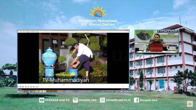 Ustaz Budi Jaya Putra, S.Th.I., M.H., pemateri pada pelatihan taharah yang diselenggarakan Persada Universitas Ahmad Dahlan (UAD) (Foto: Farida)