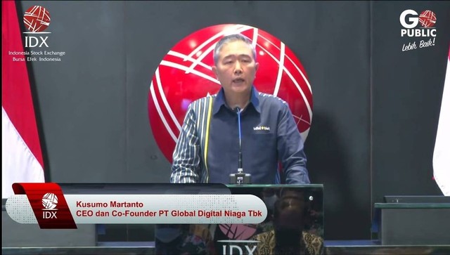 CEO dan Co-Founder PT Global Digital Niaga Tbk Kusumo Martanto dalam pencatatan saham perdana Blibli, Selasa (8/11/2022). Foto: Dok. Istimewa