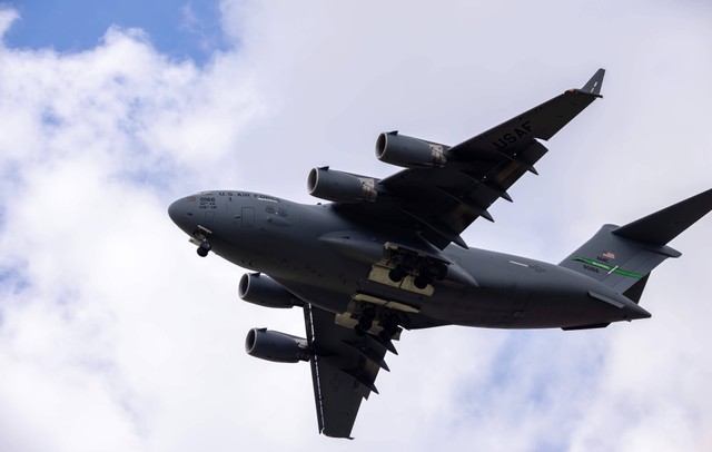 Pesawat US Air Force Boeing C-17 Globemaster III. Foto: Moab Republic/Shutterstock