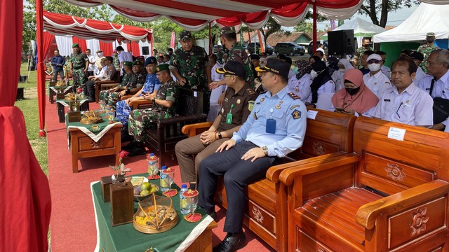 Kalapas Bojonegoro Hadiri Penutupan TNI Manunggal Membangun Desa Ke-115 ...