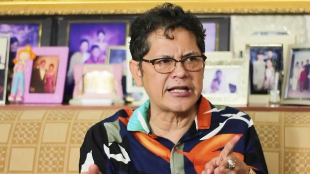 Seksolog dr. Boyke Dian Nugraha. Foto: Youtube/Kacamata dr. Boyke
