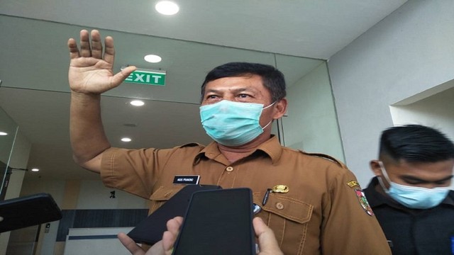 Mantan Kasatpol PP Kota Pekanbaru, Kolonel Purnawirawan Agus Pramono. (DEFRI CANDRA/SELASAR RIAU)