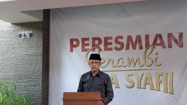 Suasana peresmian Serambi Buya Syafii di Perumahan Nogotirto, Gamping, Kabupaten Sleman, Kamis (10/11). Foto: Arfiansyah Panji Purnandaru/kumparan