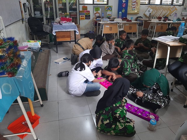 Penerapan pendidikan karakter di SDN Jemur Wonosari 1 Surabaya. Foto: Amanah Nur Asiah/Basra
