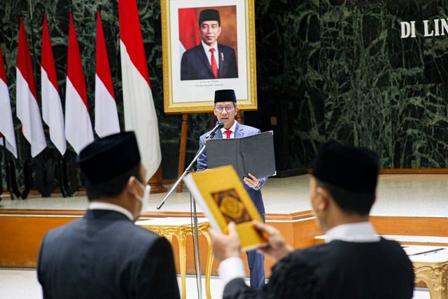 Pj Gubernur DKI Jakarta Heru Budi Hartono Melantik 11 Pejabat. Foto: Instagram/@dkijakarta