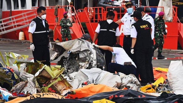 Kecelakaan Sriwijaya Air SJ 182: Apa Penyebabnya Berdasarkan Investigasi KNKT?