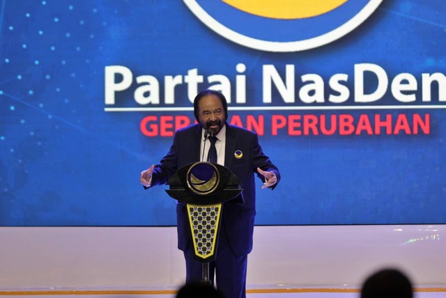 Ketua Umum NasDem Surya Paloh menyampaikan sambutan dalam Puncak Perayaan HUT ke-11 NasDem di Jakarta Convention Center (JCC), Jakarta, Jumat (11/11/2022). Foto: Iqbal Firdaus/kumparan