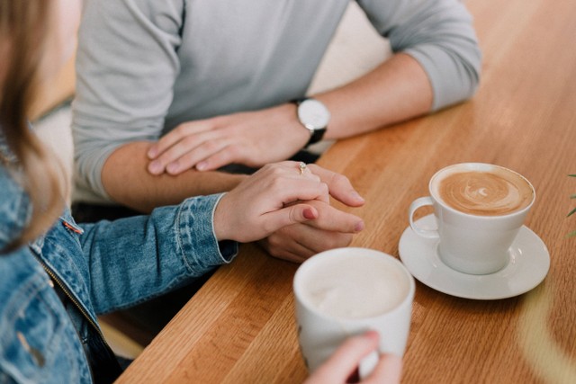 Kata-kata indah untuk pasangan, Foto: Unsplash/Priscilla Du Perez.