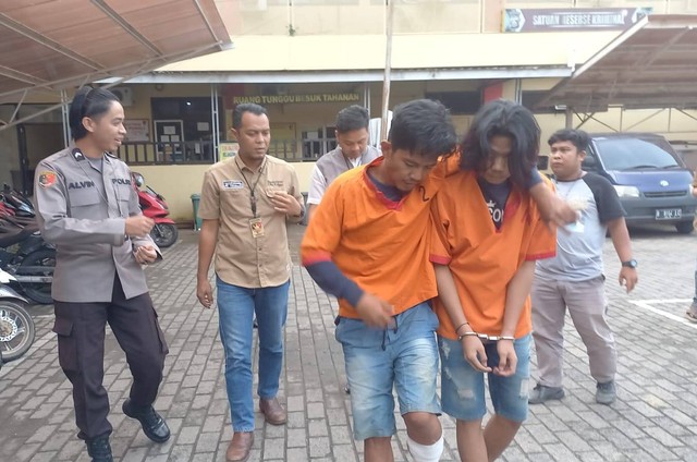 Kakak-Beradik di Palembang mencuri motor untuk membeli sabu dan bermain judi. (ist)