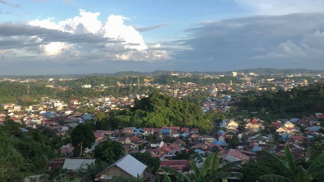 Kota Samarinda dari ketinggian | Photo by Muhammad Fikri
