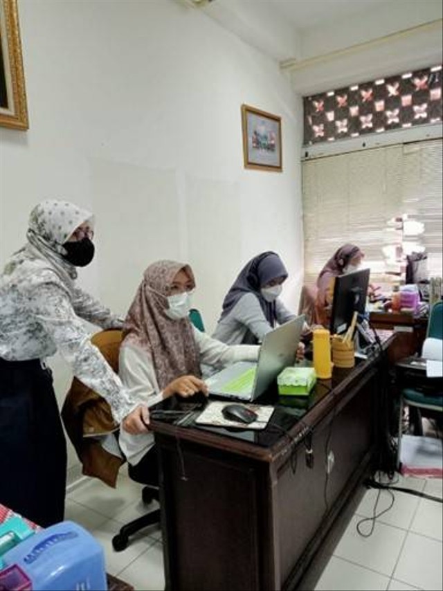 Proses Monitoring oleh salah satu DPL, Arifah Mardiningrum, M.A.