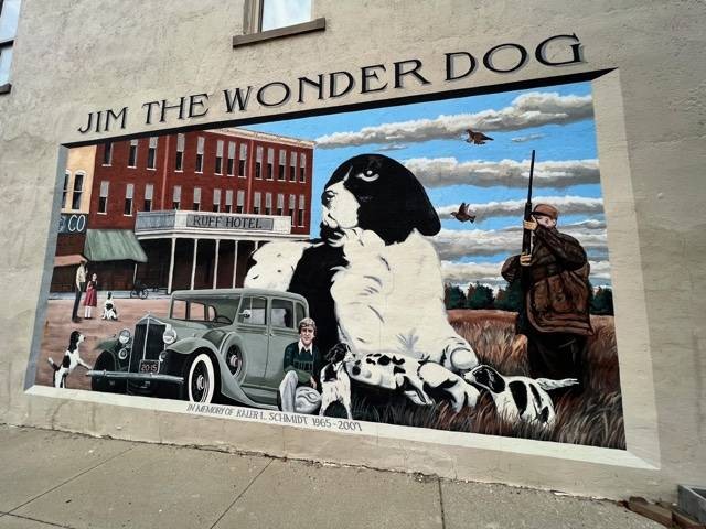 Lukisan Jim The Wonder Dog. Foto : Dok. Penulis