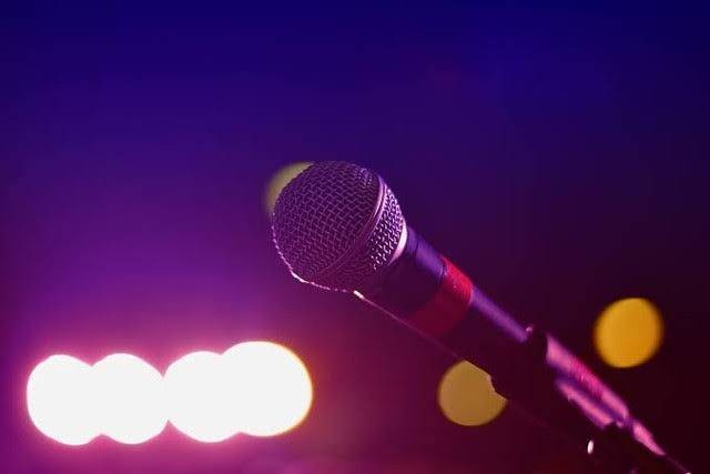Ilustrasi karaoke. Foto: Pixabay