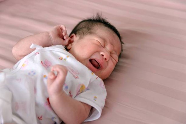 Ilustrasi penyebab bayi gelisah saat tidur (Sumber: Pexels)