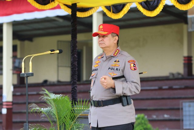 Kalemdiklat Polri Kalemdiklat Polri Komjen Pol Rycko Ameldza buka Pendidikan Alih Golongan Gelombang II TA. 2022. Foto: Lemdiklat Polri