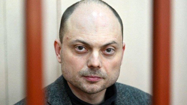 Vladimir Kara-Murza dipenjara pada April karena mengkritik invasi besar-besaran Rusia ke Ukraina.
