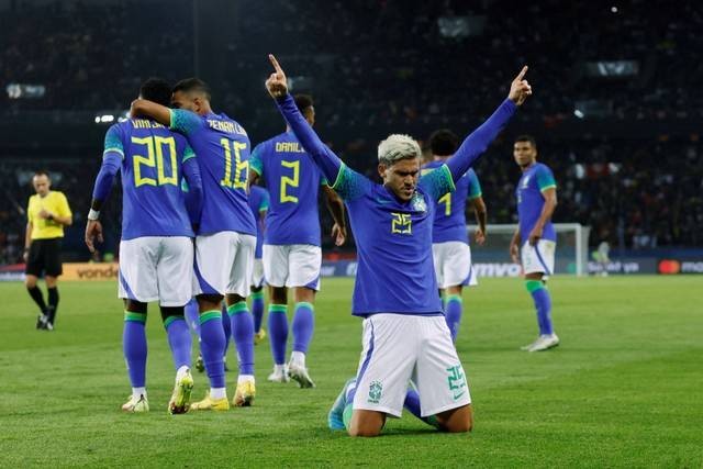 Tim nasional sepak bola Brasil. Foto: Gonzalo Fuentes/REUTERS