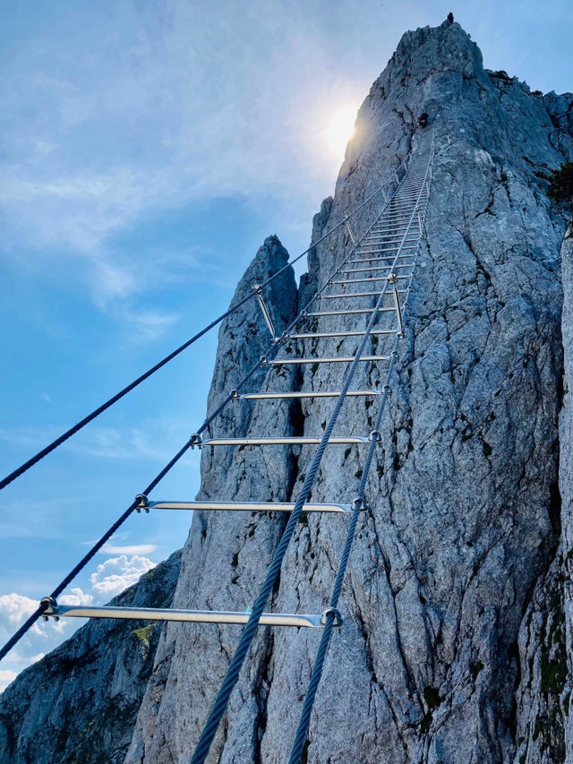 ilustrasi Stairway to Heaven di Austria. Foto: BlueShip/shutterstock