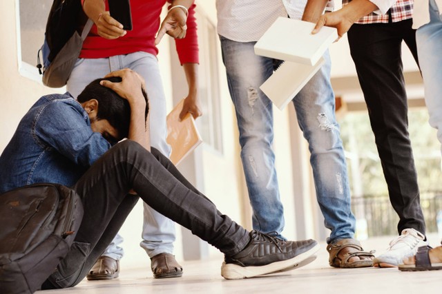 Ilustrasi perundungan (dibully) atau bullying. Foto: Shutterstock